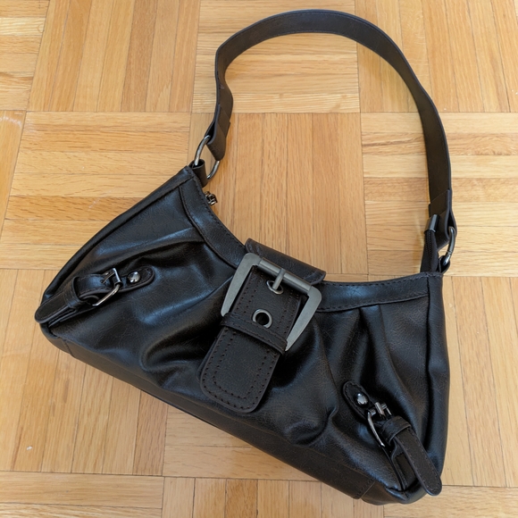 Handbags - Elegant Black Shoulder Bag